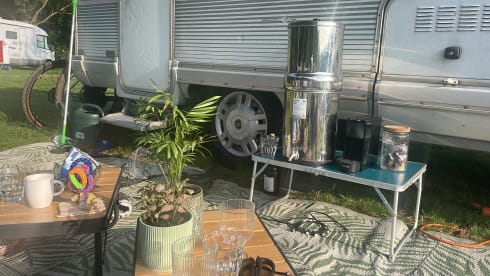 Bessy – Bellissimo Camper Hippie Frankia Bavaria Fiat Ducato 2.5 TDI 