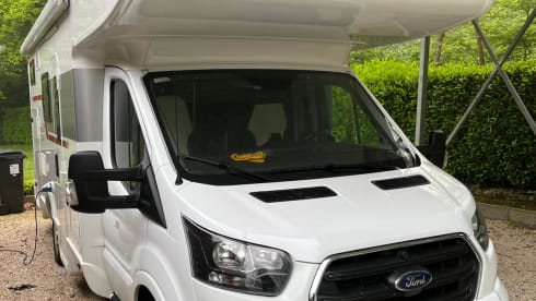2p Ford alcove from 2021 (5 + 1 sleeping places)