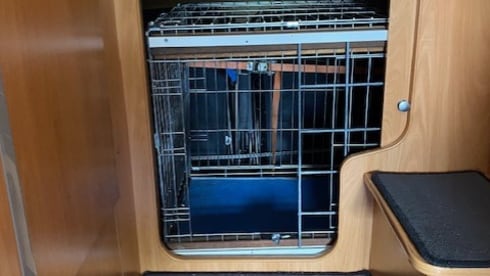 Dream came true – Lovely 4 person family (incl dogs) camper