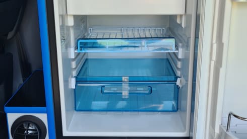 Valerie – VW T6 2021 Brand new camper conversion 