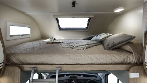 Best Social Space Motorhome, Auto Roller 746 2025