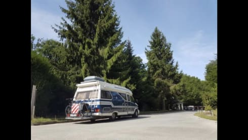 Kluk kluk – Wohnmobil mit (Fahrrad-)Träger und Rampe!