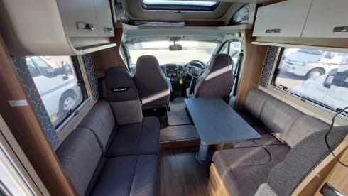 Taylor (Swift)  – Make Marvellous Motorhome Memories 