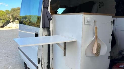 Ford transit camperbus  – 2p Ford bus uit 2007