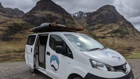 Basten – 2 berth Nissan bus from 2014