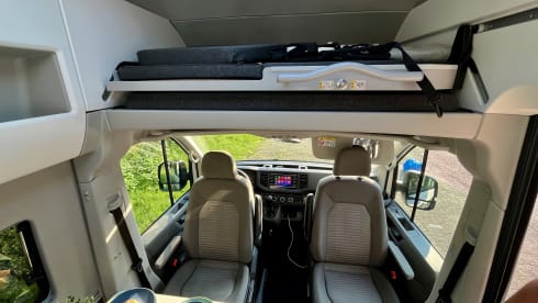Bonnie – 4p Volkswagen bus from 2022