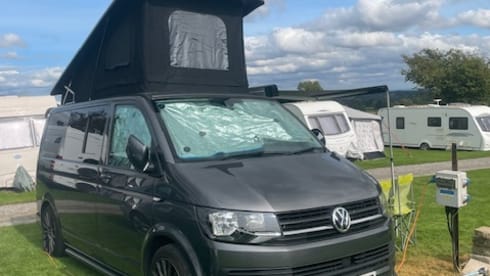 Gray – VW T6 Campervan - 4 Berth