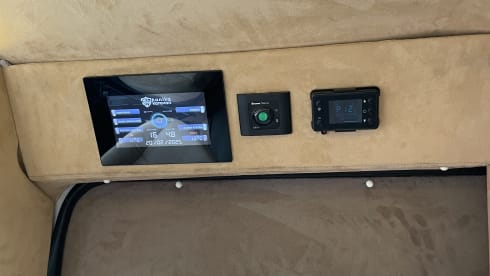 Modern, compact Off Grid Campervan Fiat Ducato (self-built) 