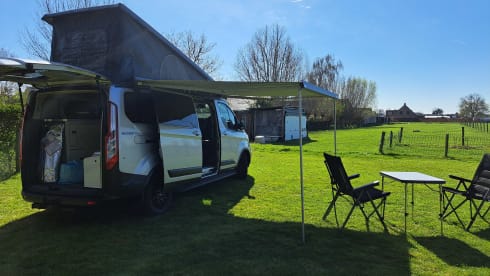 The Nugg – Ford Nugget Plus Trail 2023 - Full option camper van with lifting roof