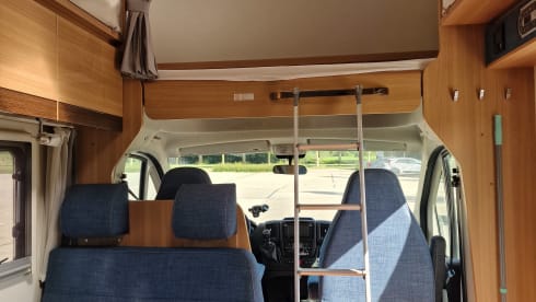 6p LMC alcove uit 2017
