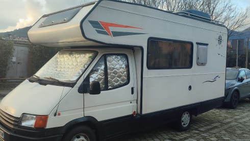 Comfort e Avventura su Ruote – Camper Ducato Vintage del 1990 – Comfort e Avventura su Ruote!