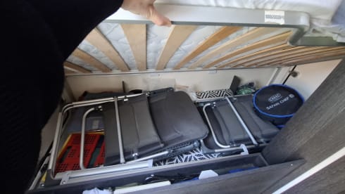 Jenny – 4p Roller Team semi-integrated from 2022