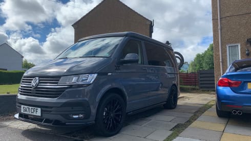 STEEVAN – 2021 Volkswagen campervan 