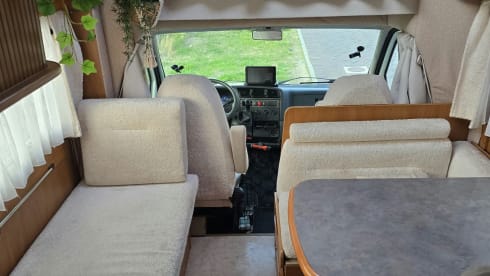 Coco – 7p Fiat alcove uit 2002