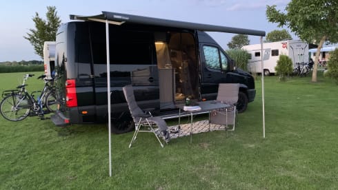 2p Volkswagen bus from 2012