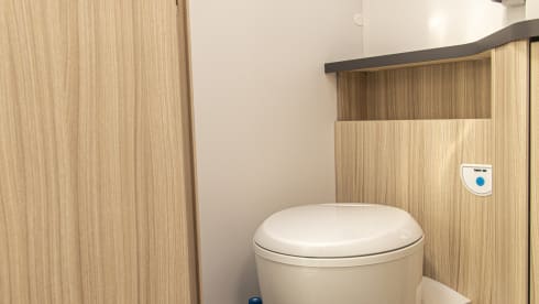 Book now new fiat 180hp for rent