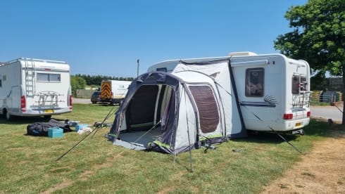 SUXi – SUXi - iMotorhome  and Off Grid Glamping