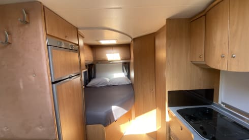 Camper Harderwijk – 4p Bürstner semi-integrated from 2004