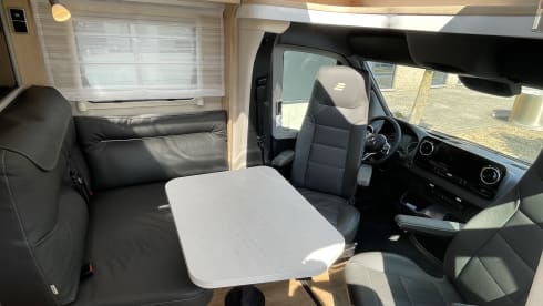 4p Hymer semi-integrated from 2023