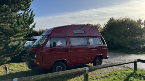 Bilbo – Solar 4 Berth Off Grid VW Camper