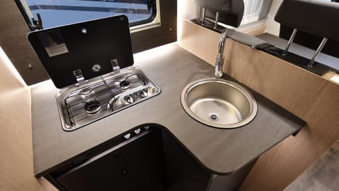 4p Sunlight semi-integrato dal 2025