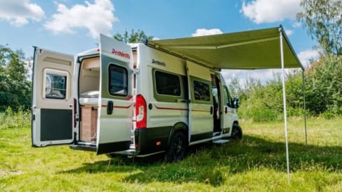 2p Dethleffs bus uit 2024