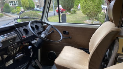 Oswald – Classic Campervan Hire Northumberland