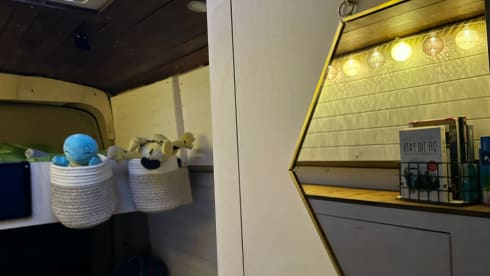 Paule – Get into your VanLife experience with our Paule!