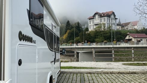 5p Benimar semi-integrated from 2023