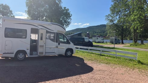 4p Benimar semi-integrated from 2014