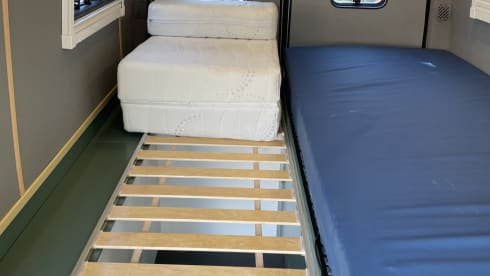 Sydney 1 – Wheelchair accessible motorhome with care facilities