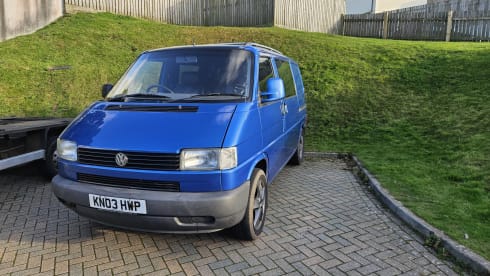 The Falcon – 2 berth Volkswagen campervan from 2003
