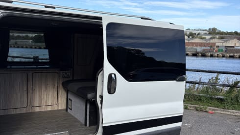 Daisy  – Daisy - 2 Berth Campervan! 