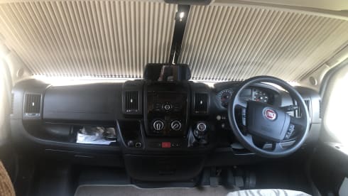 Jess – 5 berth Fiat Swift Lifestyle 624