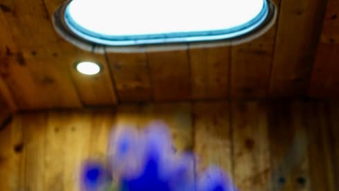 Max – Heated -  high top - off grid cute campervan  - insurance incl in price !