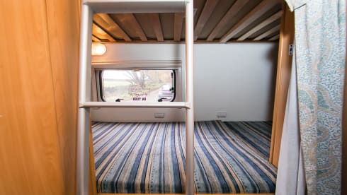 Honey – 6 Berth Spacious Family Motorhome