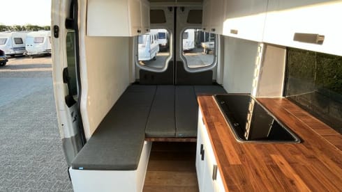 Mercedes Benz Sprinter Campervan