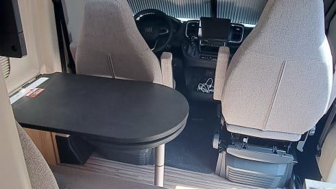 Autobus Malibu pronto per l'avventura 