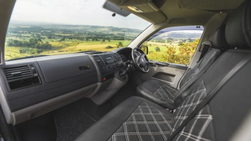 Ringo – VW Transporter -  Poptop Campervan
