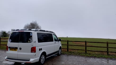 Dinah – Camper Volkswagen a 4 posti letto del 2020