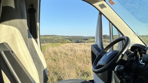 FOUR PEOPLE – Camper with two sleeping cabins for four people. 25% discount available.