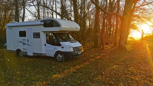 FLASH – FAMILY MOTORHOME 6 PLACES