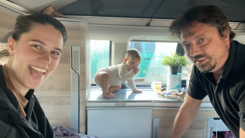 Callie – 4p Volkswagen bus uit 2022