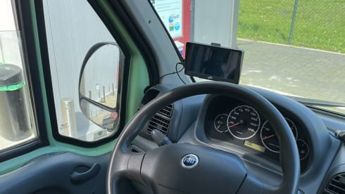 Possl bus camper with many free extras