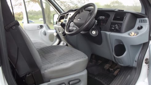 Family Friendly Off Grid Campervan (sleeps 5)