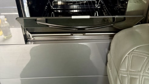 Ruby Roamer – 4 berth Volkswagen campervan from 2023