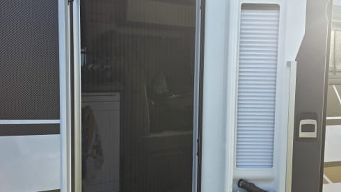 BeniMar – 6p Benimar semi-integrated uit 2025