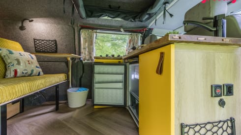 Sunset – 2p Volkswagen campervan from 1999