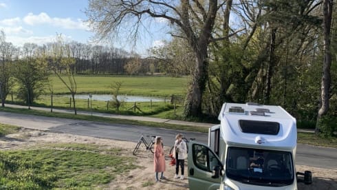 4p Bürstner semi-integrated from 2021