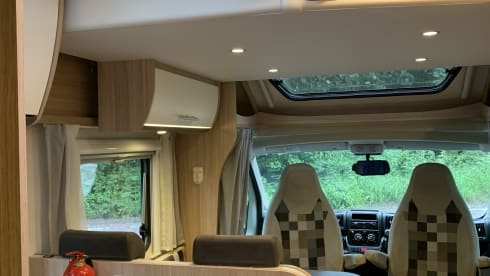 4 berth Sunlight family luxury motorhome